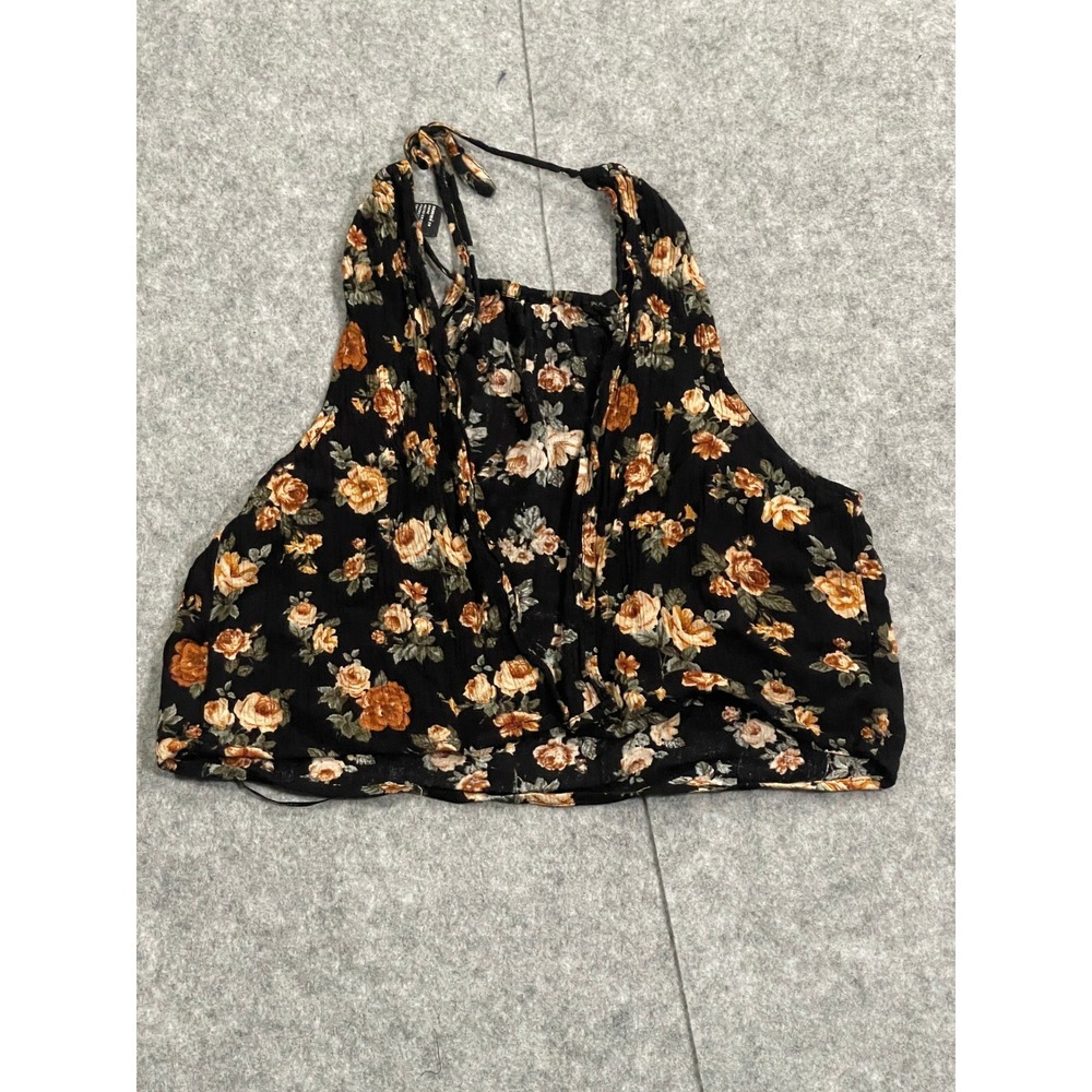 Forever 21 Black Floral Halter Crop Top Rose Print‎ Crossover Front Size Medium
